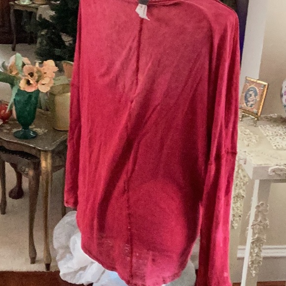 Free People Red TShirt Will be Free - Picture 6 of 6